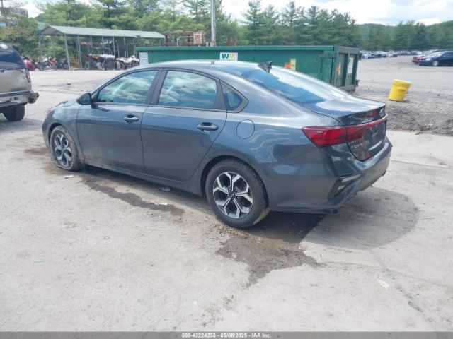 3KPF24AD0KE011989 KIA Forte Lxs