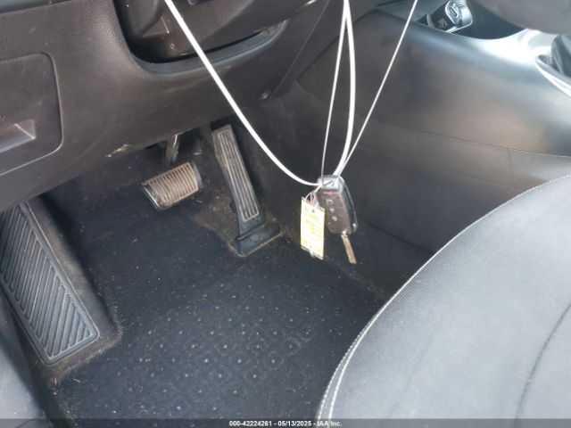 KNDJP3A52E7729143 KIA SOUL +