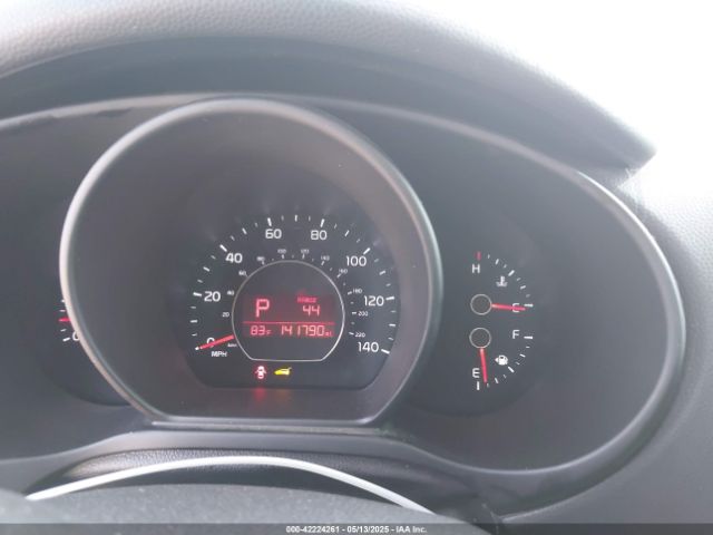 KNDJP3A52E7729143 KIA SOUL +