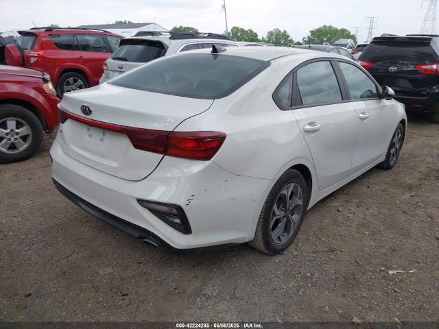 3KPF24ADXLE241539 KIA Forte Lxs
