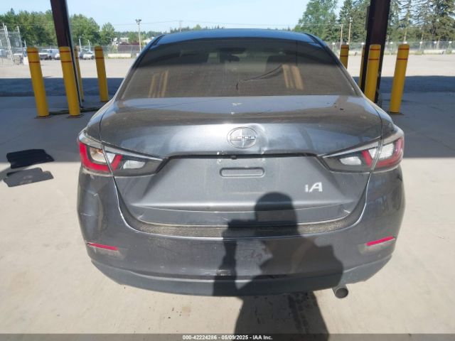 3MYDLBZV4GY103085 Scion IA