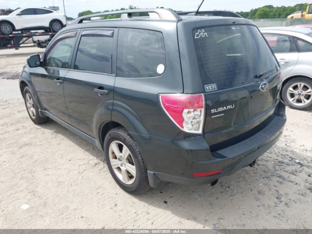 2013 SUBARU FORESTER JF2SHABC0DH414497 Photo 2
