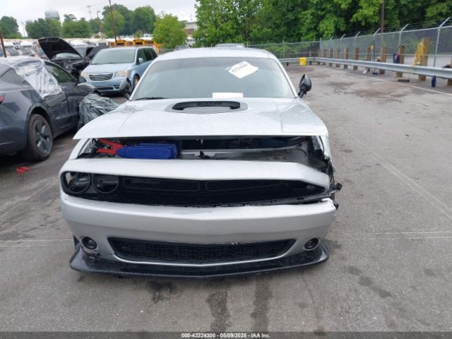 2C3CDZFJXMH590476 Dodge Challenger R/t Scat Pack