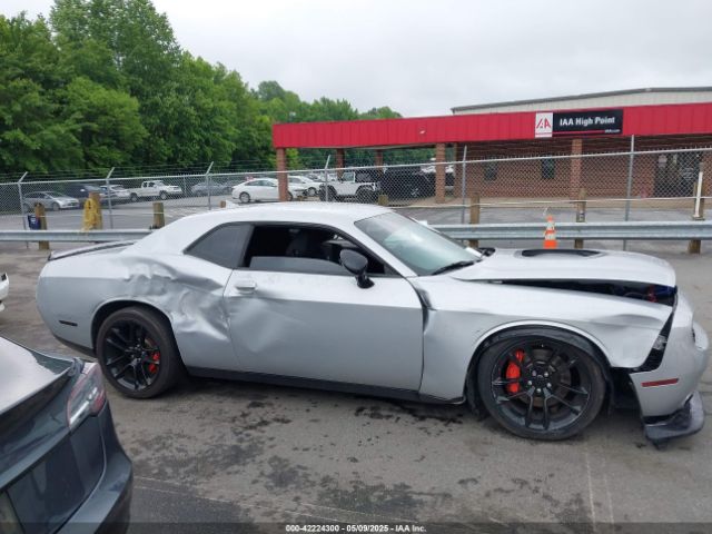 2C3CDZFJXMH590476 Dodge Challenger R/t Scat Pack