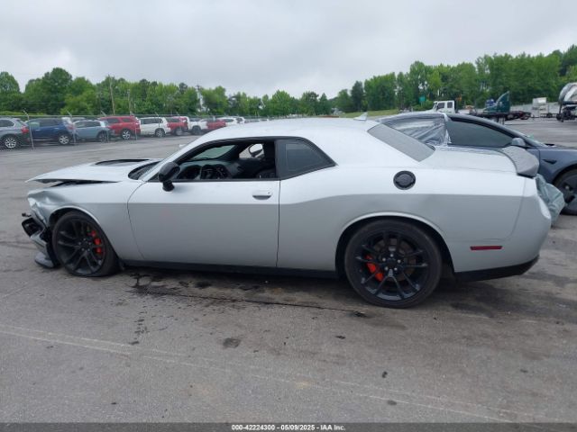 2C3CDZFJXMH590476 Dodge Challenger R/t Scat Pack