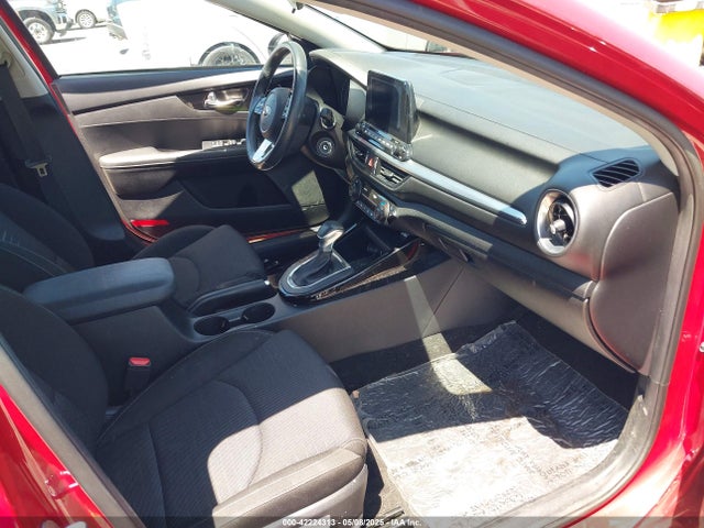 3KPF34AD1KE068201 KIA FORTE S