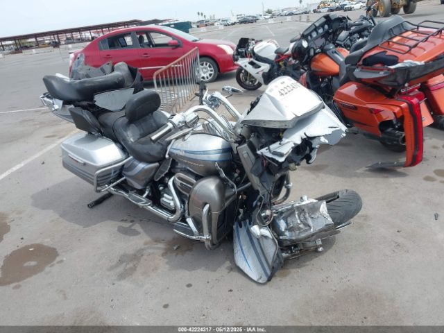 2016 HARLEY-DAVIDSON FLTRUSE 1HD1TAN14GB958929