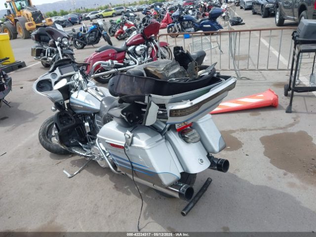 2016 HARLEY-DAVIDSON FLTRUSE 1HD1TAN14GB958929 Photo 2