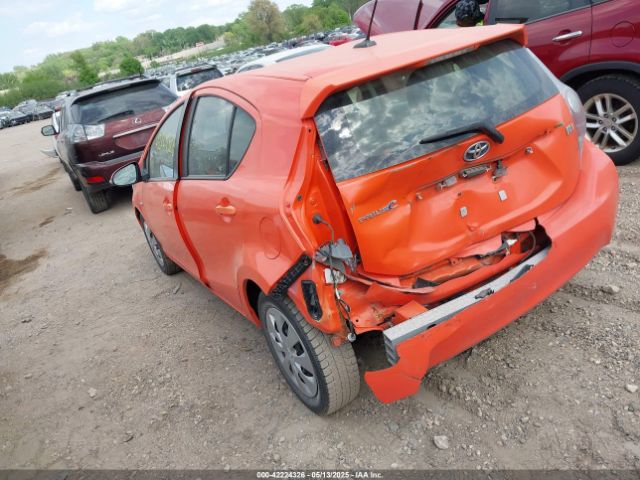 JTDKDTB35E1084842 Toyota Prius C Three