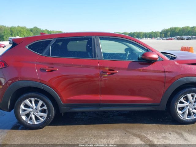KM8J23A40LU166657 Hyundai TUCSON SE
