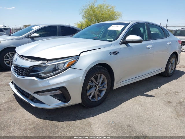 5XXGT4L30KG334033 KIA Optima Lx