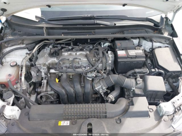 JTDVPMAE9N3030350 Toyota COROLLA LE