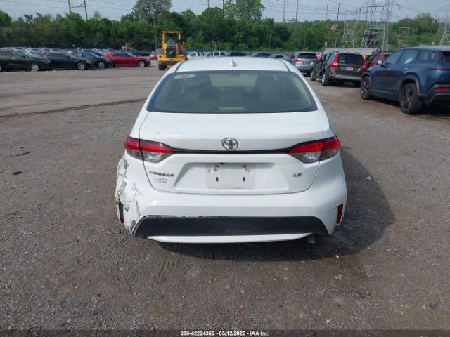 JTDVPMAE9N3030350 Toyota COROLLA LE