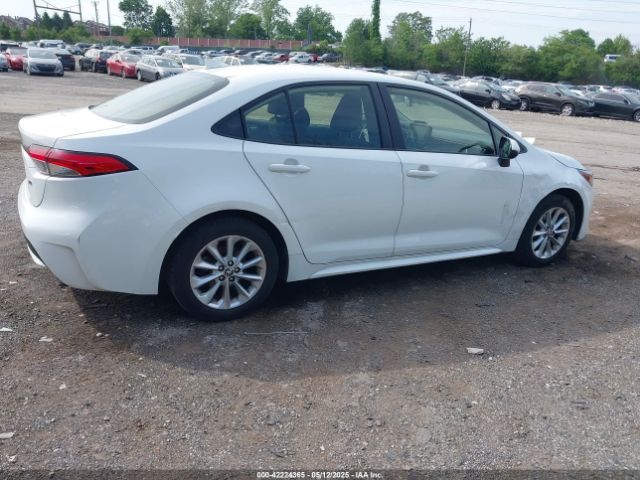 JTDVPMAE9N3030350 Toyota COROLLA LE
