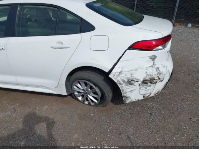 JTDVPMAE9N3030350 Toyota COROLLA LE