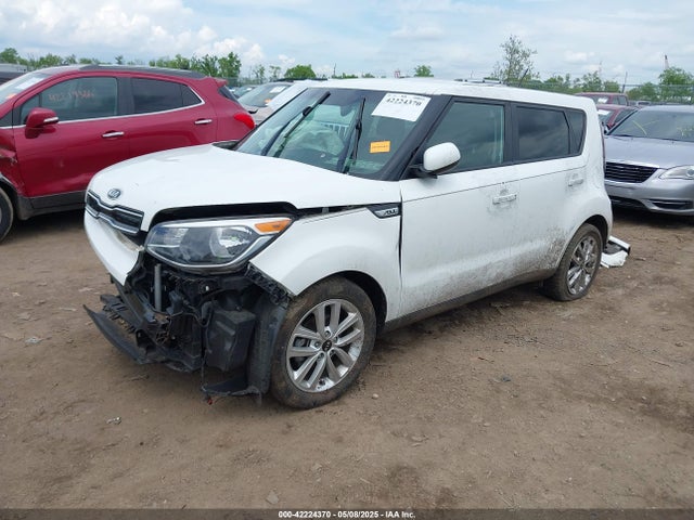 KNDJP3A56J7901068 KIA SOUL +