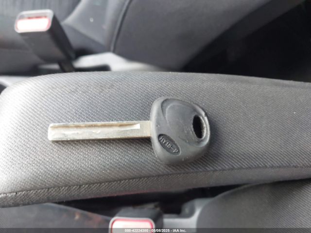 KMHCT5AE5HU364099 Hyundai ACCENT SE