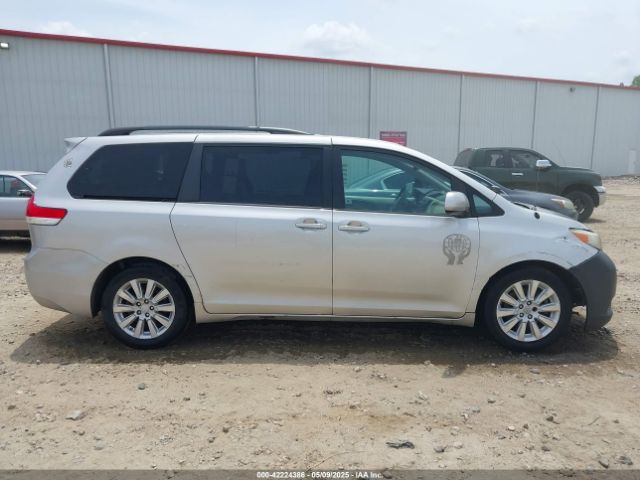 5TDJK3DC4ES076068 Toyota Sienna Le 7 Passenger