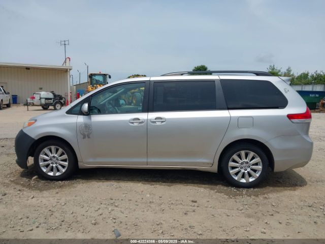 5TDJK3DC4ES076068 Toyota Sienna Le 7 Passenger