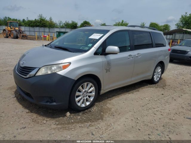 5TDJK3DC4ES076068 Toyota Sienna Le 7 Passenger