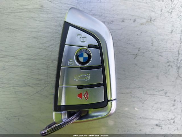 WBSAE0C00LCE14010 BMW M8
