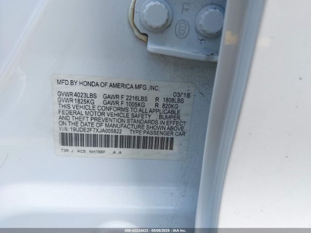 19UDE2F7XJA005822 Acura Ilx Premium Package/technology Plus Package