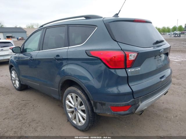 1FMCU0HD8KUA95939 Ford ESCAPE SEL