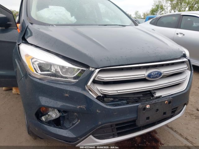 1FMCU0HD8KUA95939 Ford ESCAPE SEL
