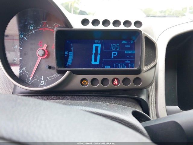 1G1JC5SH6G4138083 Chevrolet Sonic Lt Auto