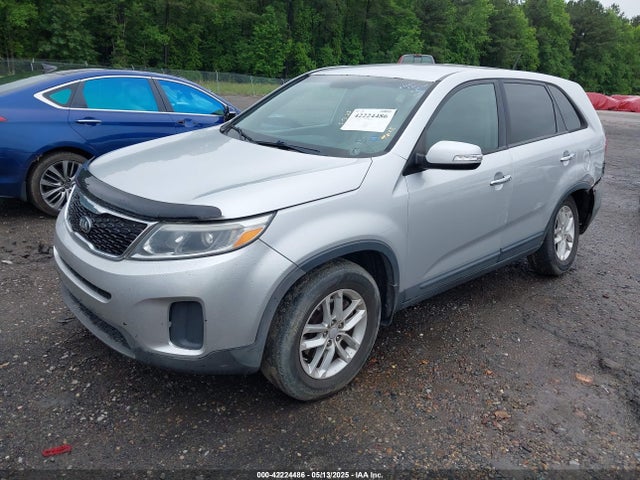 5XYKT3A61EG526563 KIA SORENTO LX