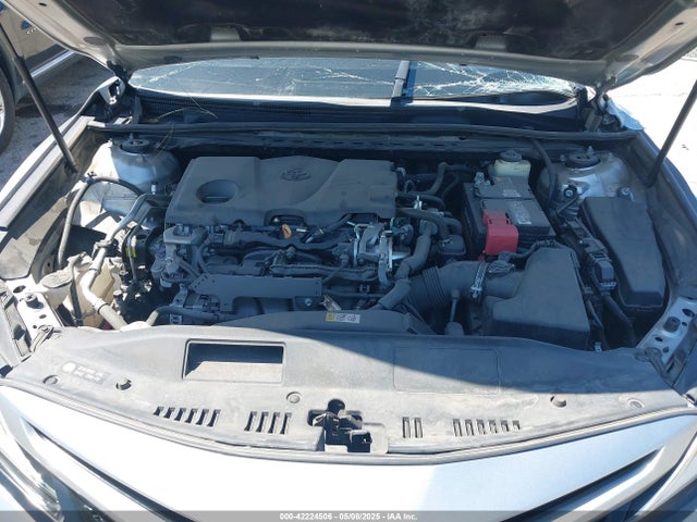 4T1B11HK2JU526038 Toyota CAMRY SE