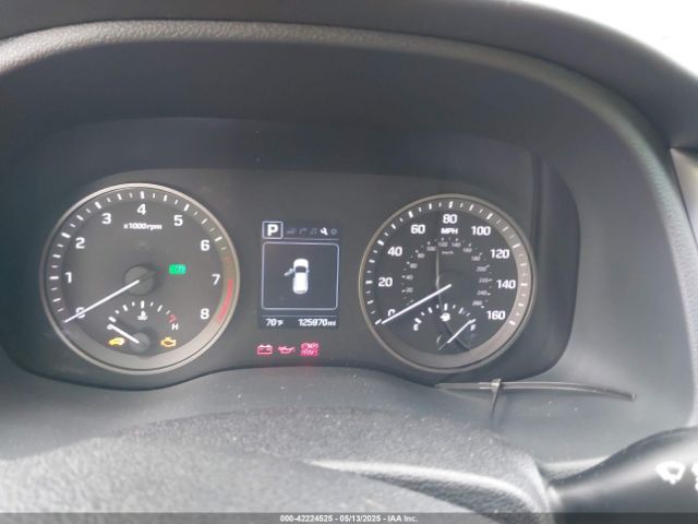 KM8J3CA43HU533913 Hyundai Tucson Se Plus