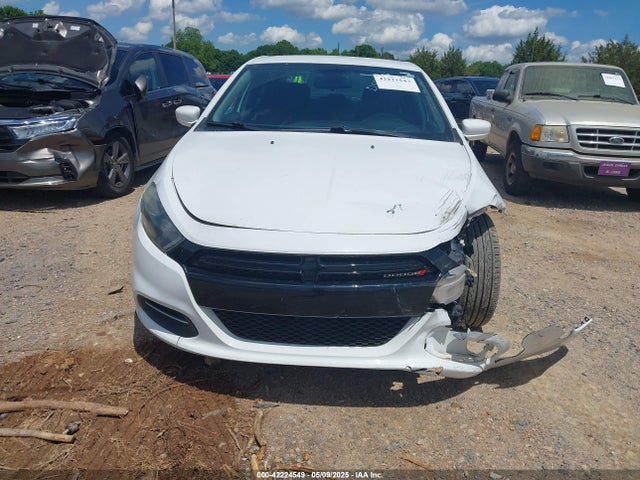 1C3CDFAA2GD578586 Dodge DART SE