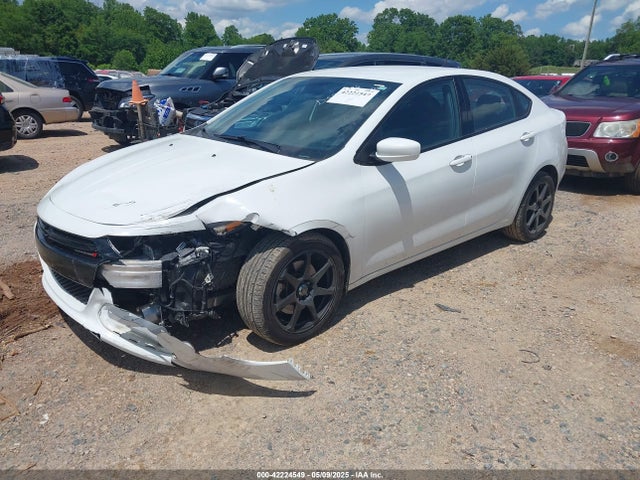 1C3CDFAA2GD578586 Dodge DART SE