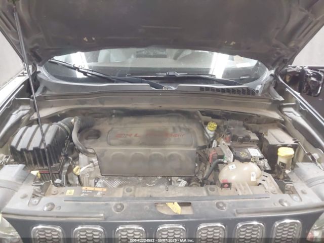 ZACCJBBT2GPC97628 Jeep Renegade Latitude