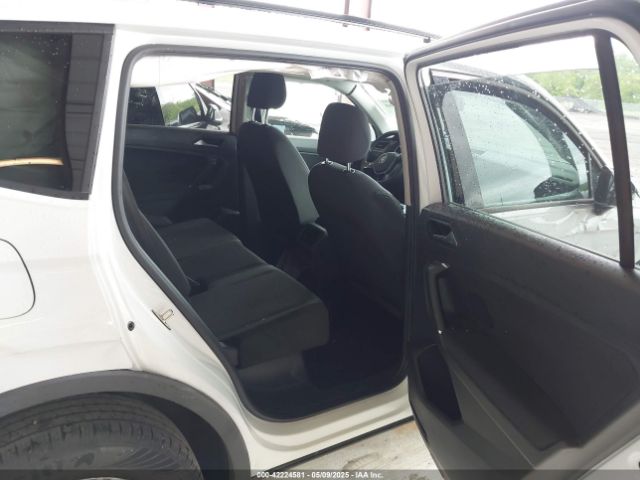 2020 VOLKSWAGEN TIGUAN 3VV1B7AX1LM110352 Photo 7