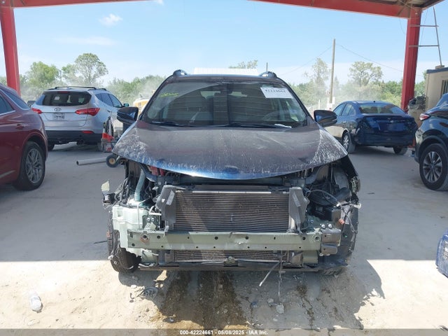2T3WFREV2JW418817 Toyota Rav4 Xle