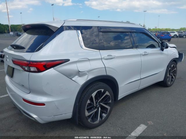 2022 MITSUBISHI OUTLANDER JA4J4VA88NZ041208 Photo 3