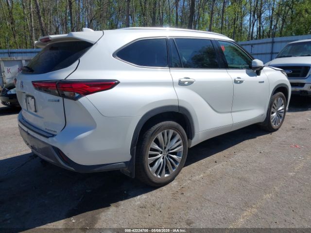 5TDEBRCH1MS058935 Toyota Highlander Hybrid Limited