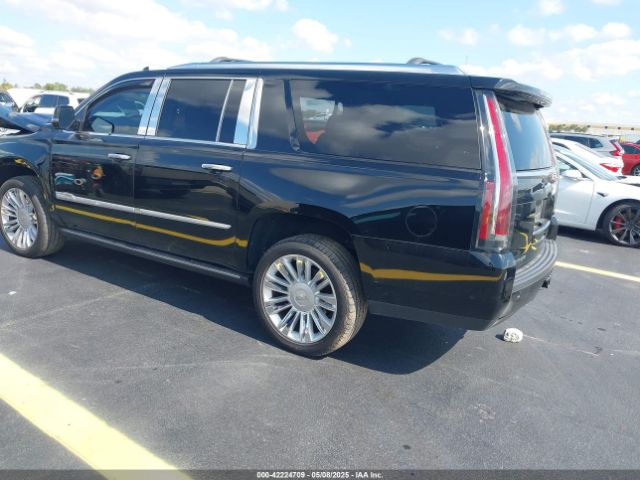 2017 CADILLAC ESCALADE ESV 1GYS4KKJ7HR341668 Photo 2