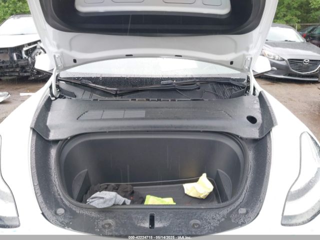 5YJYGDEE7MF108245 Tesla 2021