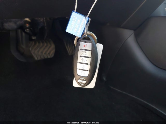 5N1AT2MT1JC750420 Nissan ROGUE SV