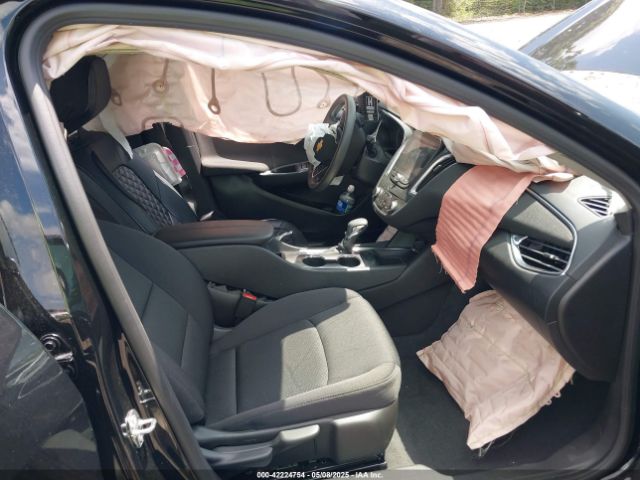 2021 CHEVROLET MALIBU 1G1ZD5ST6MF079959 Photo 4