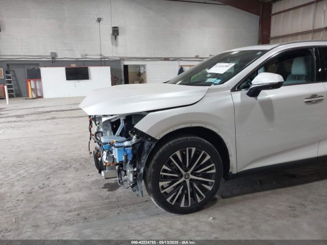 2T2BBMCA6RC039544 Lexus Rx 350h Premium Plus