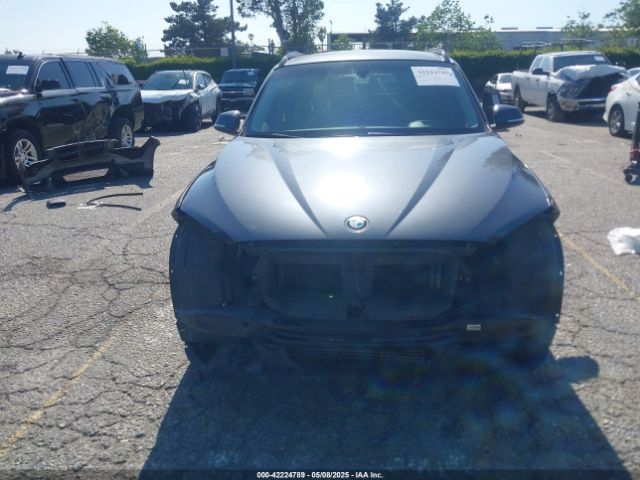 WBAVL1C58FVY25853 BMW X1 Xdrive28i
