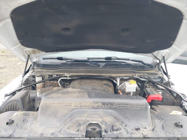 3C6UR5HJ1MG560703 RAM 2500