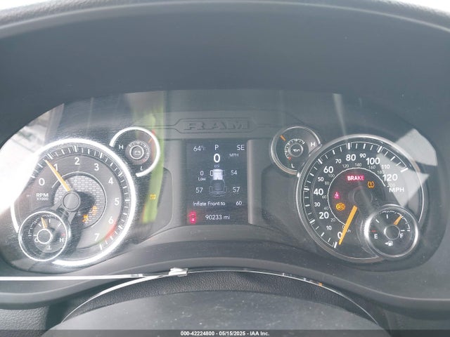 3C6UR5HJ1MG560703 RAM 2500