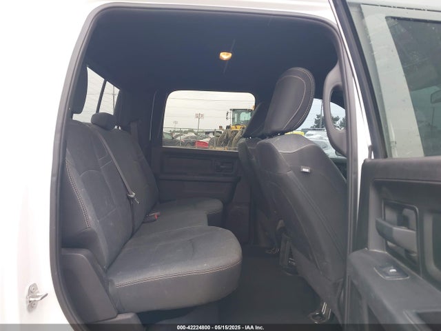 3C6UR5HJ1MG560703 RAM 2500