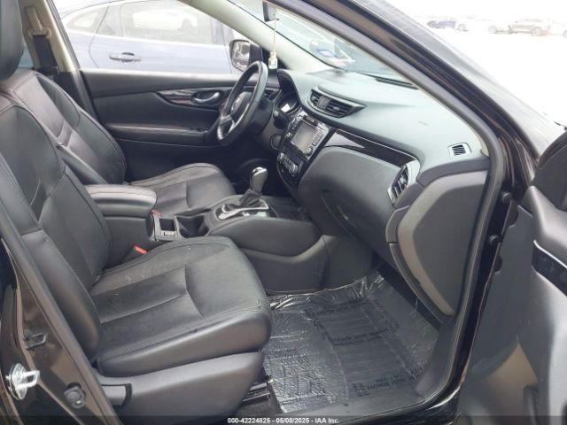 JN1BJ1CP8HW028998 Nissan ROGUE SPORT