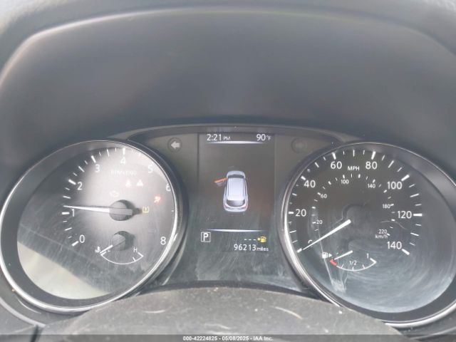 JN1BJ1CP8HW028998 Nissan ROGUE SPORT